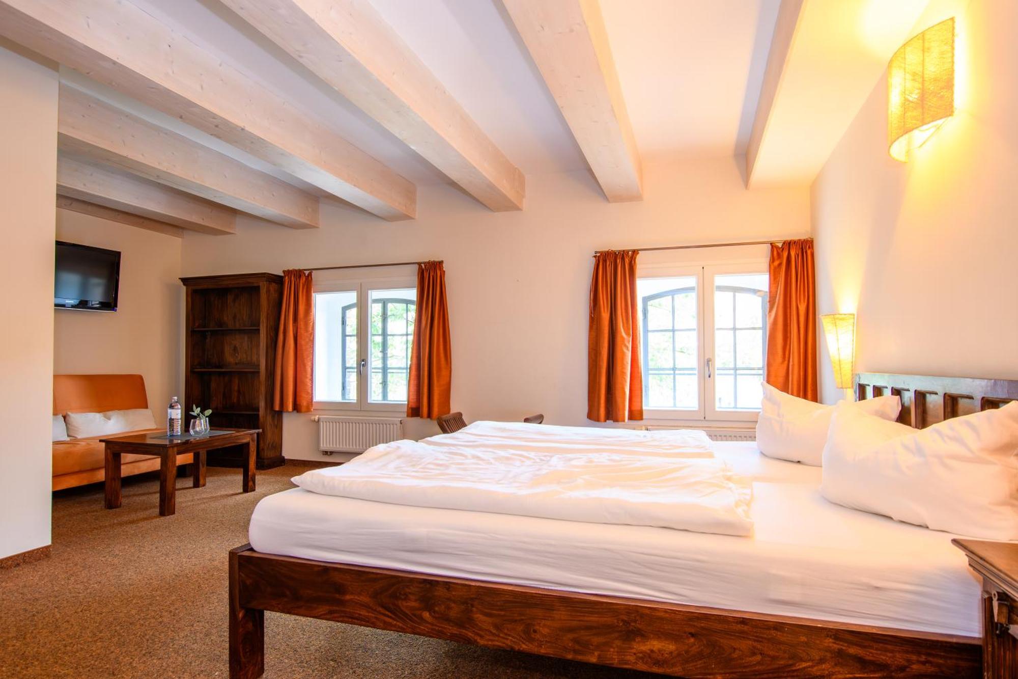 Hotel Stadtgut Берлин Екстериор снимка